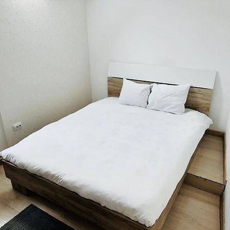 Schei Brasov-Скей Брашов Apartment Luaran gambar